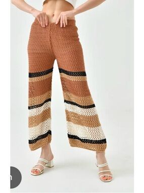 NWOT Zara Crocheted Knit Carrot Cut Cropped Pants Size Medium